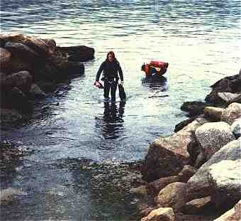 Point Lobos Oct. 24, 1981. Dragging out of the sea after battling a slight rip (18KB/179KB)