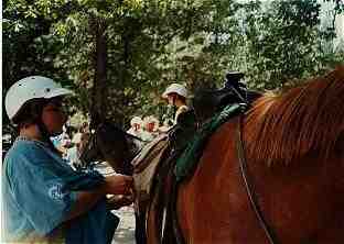 Kevin w/favorite horse at Yosemite Stables, 1994 or '95 (9KB/81KB)