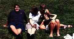 Kevin, Rachel, Brie, & Rebecca Goofing Off. June 1999 (4KB/44KB)